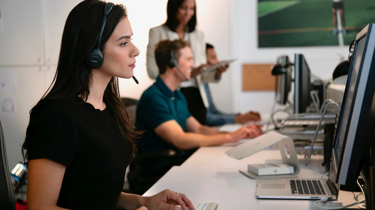 Key Differences of Inbound and Outbound Call Center Agents